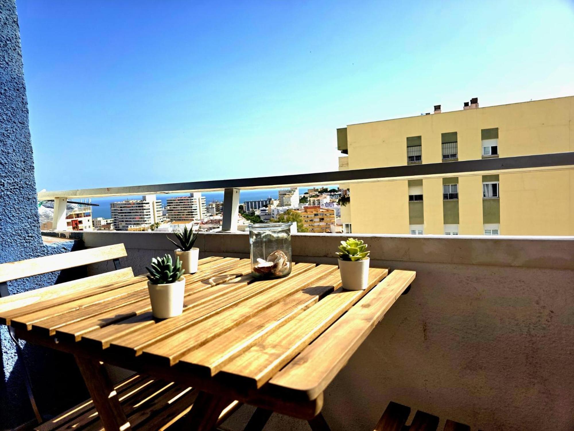 Bellevue Sea View Apartment By Namaste Elite Torremolinos Bagian luar foto